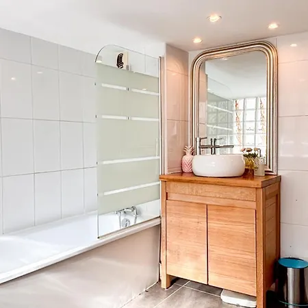 Xviiieme Centre Historique